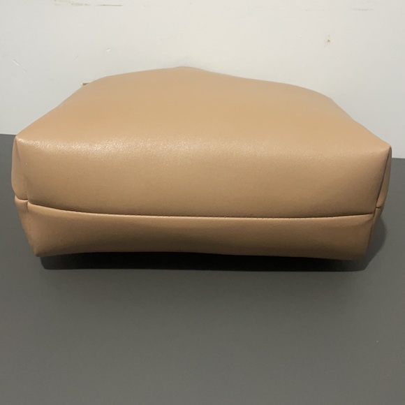 Marc NY purse with adjustable strap - Picture 5 of 10